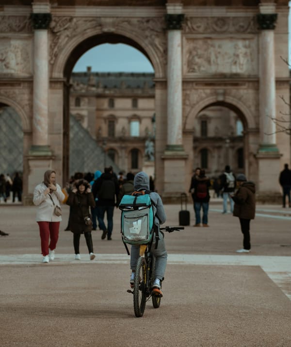 EU granskar DoorDashs miljardförvärv av Deliveroo